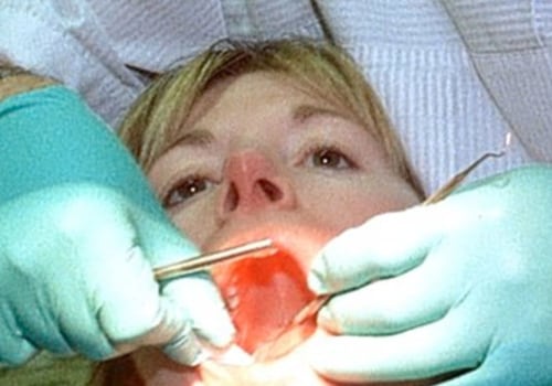 How Much Money Does a Dentist Make in the UK?
